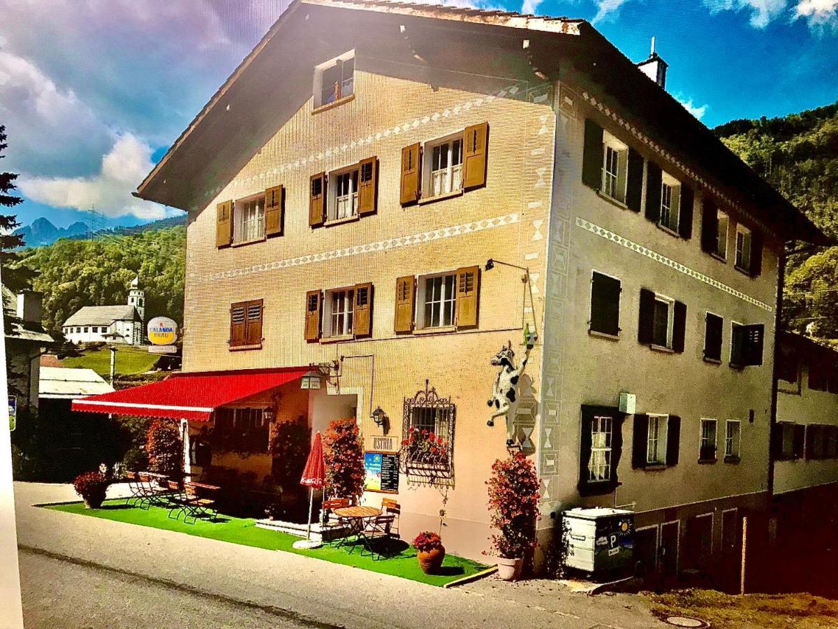 Ustria Crusch Alva Bed and Breakfast Tavanasa Exteriör bild